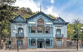 Golden Tulip Borjomi Hotel Exterior photo