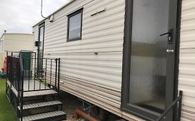 6 Berth Golden Sands Hotel Ingoldmells Exterior photo