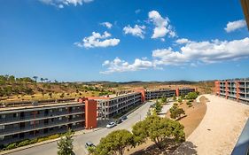 Algarve Race Resort - Apartments Portimao Exterior photo