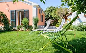 Holiday Home Mirjana - Beautiful Garden With Barbecue Trogir Exterior photo