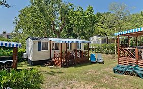 Albatross Mobile Homes On Camping Bijela Uvala Mugeba Exterior photo