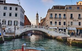 Locanda Vivaldi Venice Exterior photo
