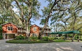 The Grey Owl Inn St. Simons Island Exterior photo