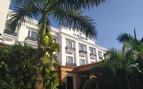 Hotel La Franklin Bhubaneswar Exterior photo