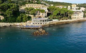 Hotel Arc En Ciel Diano Marina Exterior photo