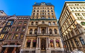 Hotel Le St. James Montreal Exterior photo