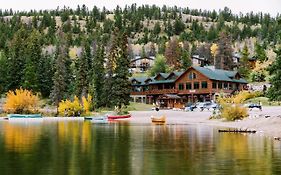 Pyramid Lake Lodge Jasper Exterior photo