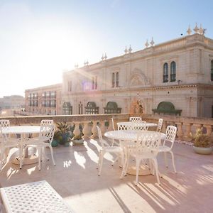 Domus Zamittello Hotel Valletta Exterior photo