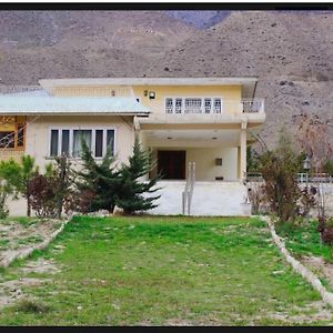 Drosh Resort Chitral Exterior photo