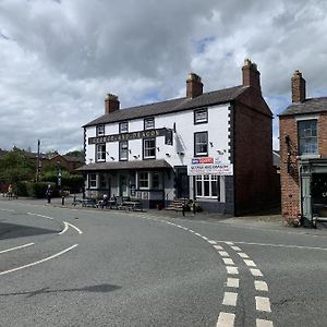 George & Dragon Bed & Breakfast Tarvin Exterior photo