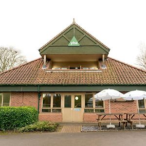 Yha Sherwood Forest Hostel Edwinstowe Exterior photo