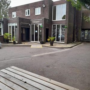 The Avenue Club And Lodge Birmingham Exterior photo