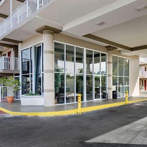 Rodeway Inn Clearwater-Largo Exterior photo