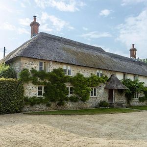 Manor Farmhouse Villa Dorchester Exterior photo