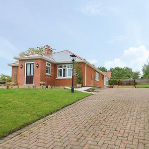 Waverley Villa Spilsby Exterior photo