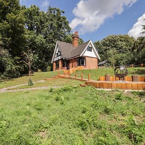 Baldwins Hill Cottage Loughton  Exterior photo