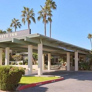 Days Inn At Scottsdale/Fashion Square Resort Exterior photo