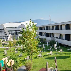 Appartementhaus Karawankenhof Villach Exterior photo