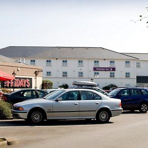 Premier Inn Cheltenham Central Exterior photo