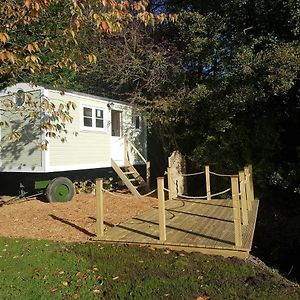 Waterside Shepherds Hut Villa York Exterior photo