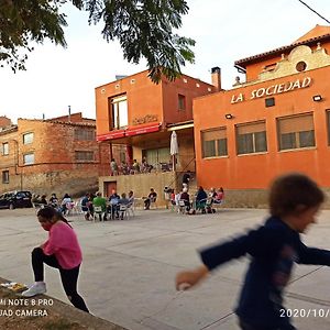 Hostal La Sociedad Arens de Lledo Exterior photo