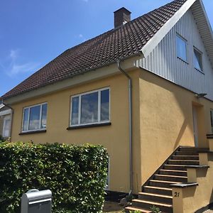 Lises Bed And Breakfast Svendborg Exterior photo