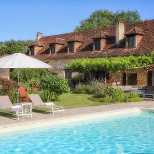 La Mandrelie Bed & Breakfast Saint-Martin-des-Combes  Exterior photo