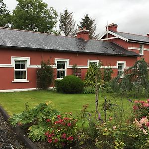 Station House Glenties Bed & Breakfast Exterior photo