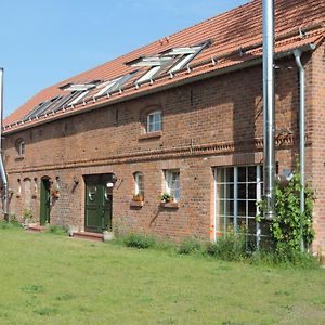 Ferienscheune Kummernitztal Bed & Breakfast Grabow  Exterior photo