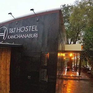 T & T Hostel Kanchanaburi Exterior photo