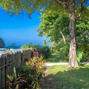 Villa Macaque And Villa Languor Railay Beach Exterior photo