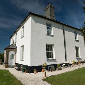 Poole Farm Bed & Breakfast Launceston Exterior photo