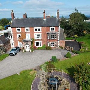 Heath View Villa Cheddleton Exterior photo