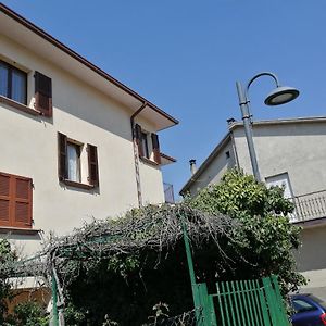 Mille Papaveri Rossi Casa Di Angela Hotel Serravalle di Chienti Exterior photo