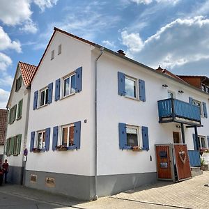 Gastehaus Sellemols Ferienhaus Winzer Apartment Heuchelheim-Klingen Exterior photo