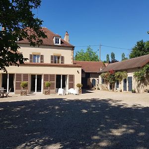 Le Verger Moulins Yzeure Hotel Exterior photo