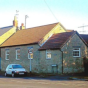 Middle Farm Villa B&B Wellingborough Exterior photo