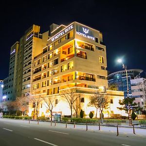 Suncheon Hotel Gite Exterior photo