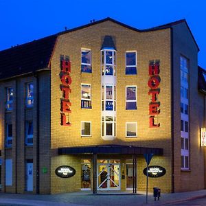 Hotel Maerkischer Hof Luckenwalde Exterior photo