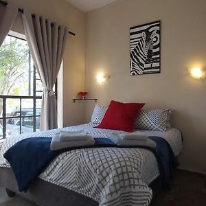 13 @ Rhinoroad Nelspruit Apartment Mbombela Exterior photo