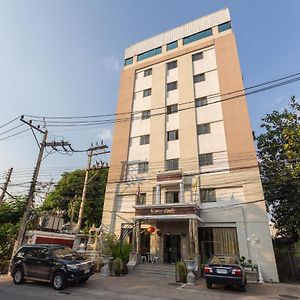 Chaipat Hotel Khon Kaen Exterior photo