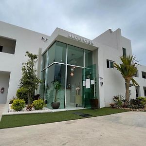 Hotel Maioris Bellavista Culiacan Exterior photo