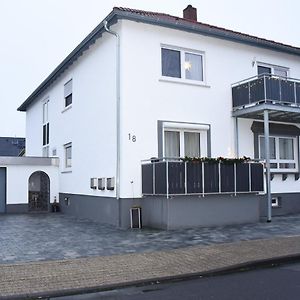 Pension Nickel Waldstrasse 18 Alsbach-Hahnlein Exterior photo