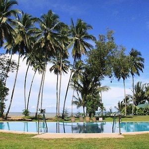 Langkah Syabas Beach Resort Kinarut Exterior photo