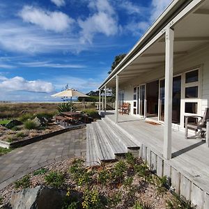 Pakiri Beach Holiday Park Hotel Exterior photo