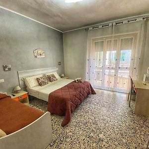 La Pietra Preziosa Bed & Breakfast Crotone Exterior photo