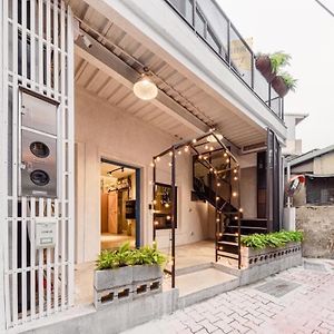 Park239 Hotel Tainan Exterior photo