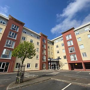 Waterford City Campus - Self Catering Aparthotel Exterior photo