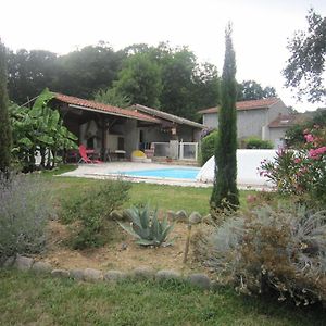 Chez Mamie Jo A La Campagne Bed & Breakfast Ponlat-Taillebourg Exterior photo