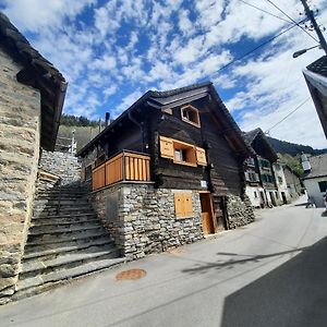 Baita Dal Gat By Quokka 360 - Modern Wooden Chalet In Faido Apartment Sobrio Exterior photo